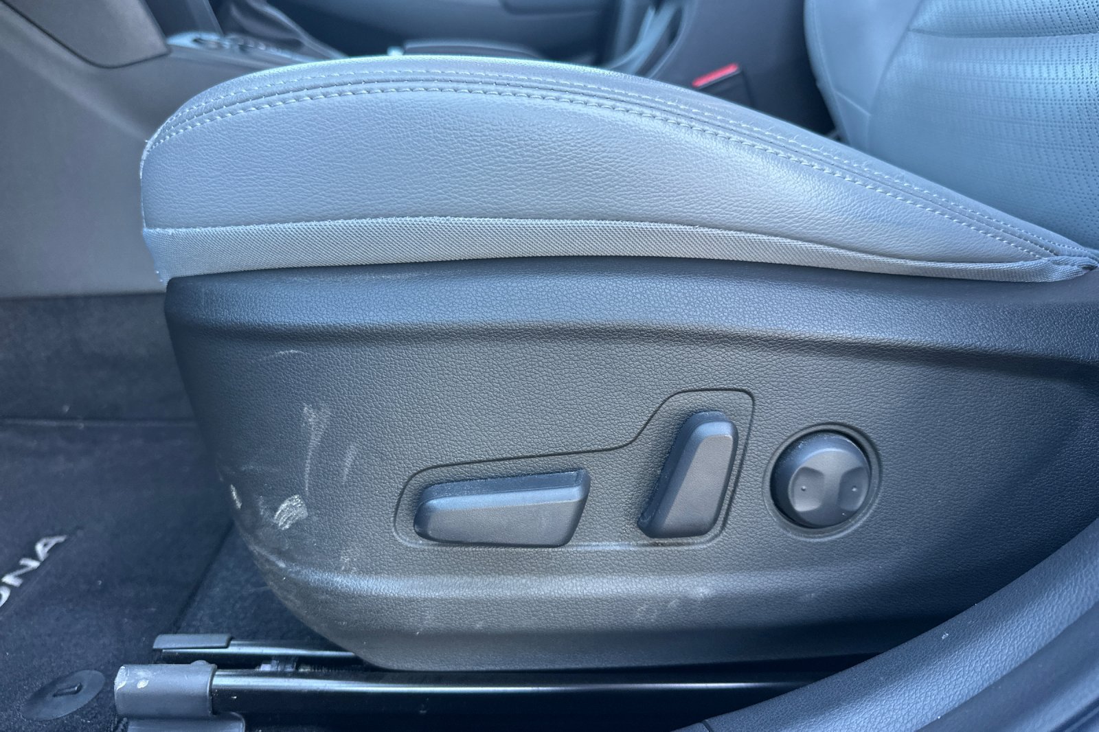Used 2019 Hyundai Kona Ultimate AWD/4WD image 13
