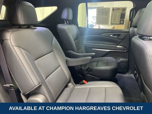 Used 2024 Chevrolet Traverse LT w/ Midnight/Sport Edition AWD/4WD image 35