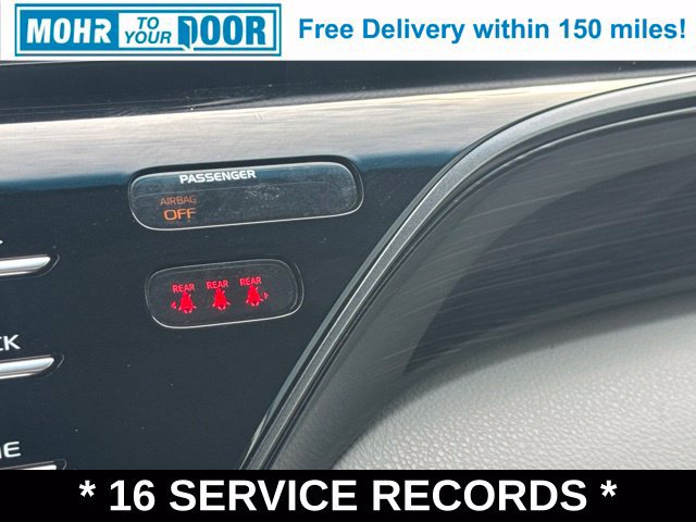 Used 2019 Toyota Camry LE FWD image 29