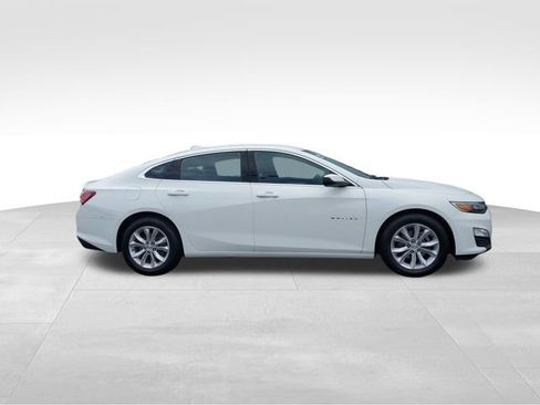 Used 2019 Chevrolet Malibu LT w/ Driver Confidence Package II FWD image 6
