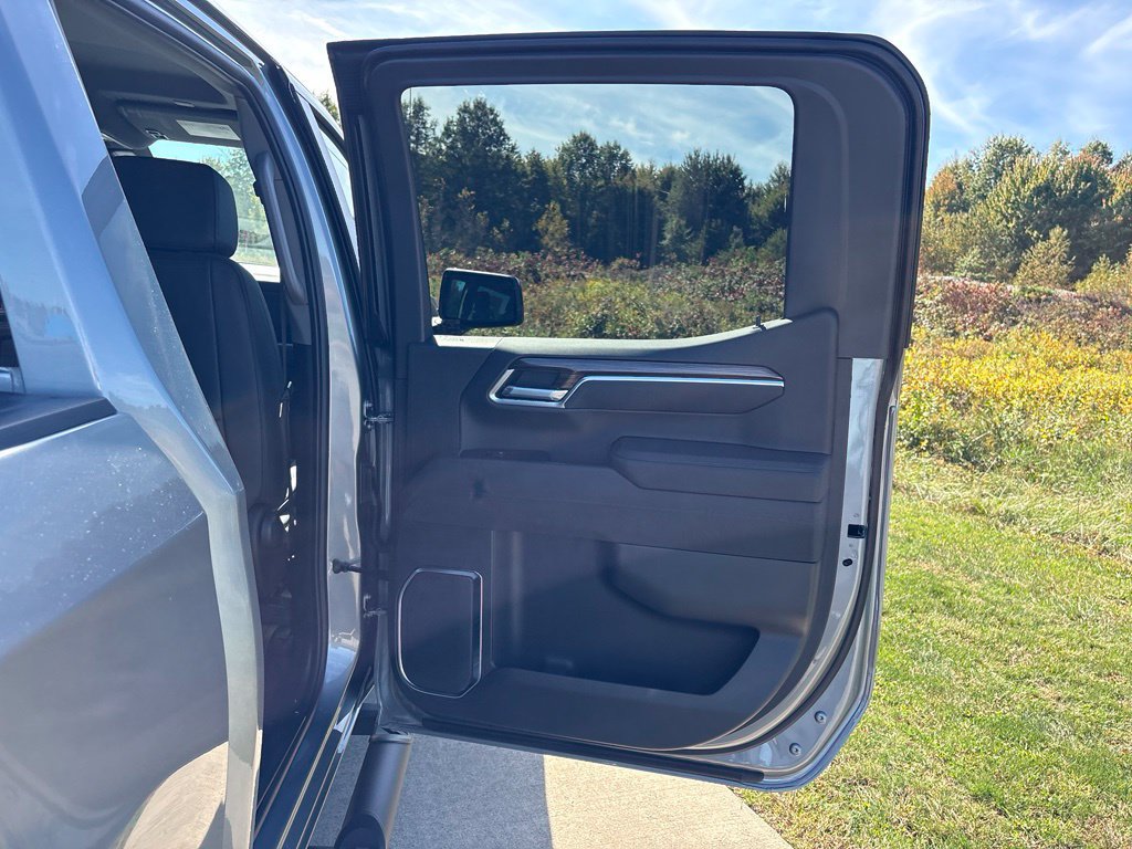 New 2026 Chevrolet Silverado 1500 RST w/ All Star Edition Plus AWD/4WD image 40