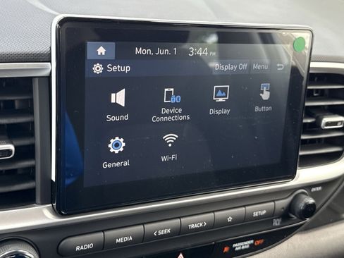 New 2026 Hyundai Venue SE FWD image 20