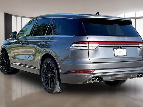 Used 2021 Lincoln Aviator Reserve w/ Equipment Group 210A AWD/4WD image 12