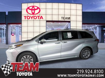 Used 2023 Toyota Sienna XLE
