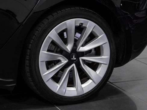 Used 2022 Tesla Model 3 Long Range image 64