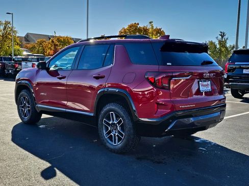New 2026 GMC Terrain AT4 AWD/4WD image 8