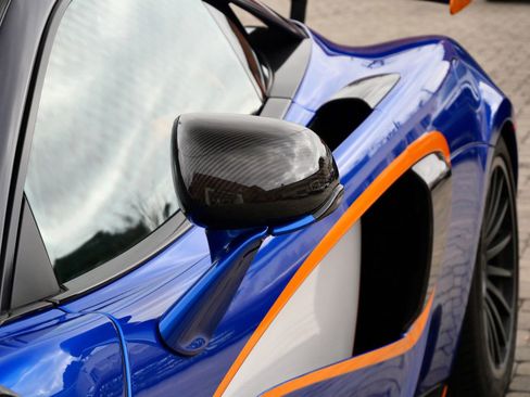 Used 2020 McLaren 620R image 35