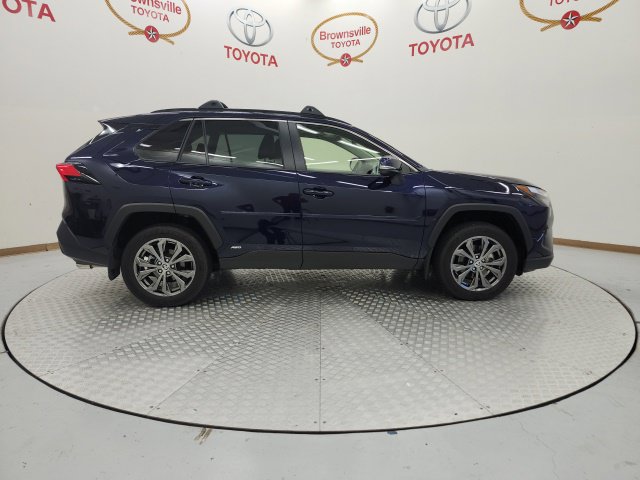 Certified 2025 Toyota RAV4 XLE Premium AWD/4WD image 3