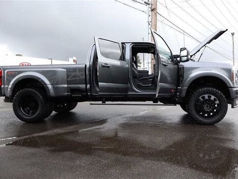 Used 2026 Ford F450 Platinum w/ FX4 Off-Road Package image 36