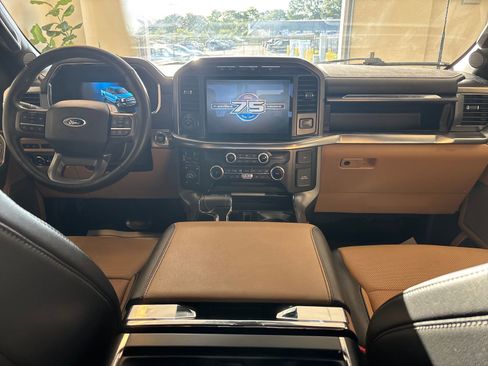 Certified 2023 Ford F150 Lariat w/ Trailer Tow Package AWD/4WD image 8