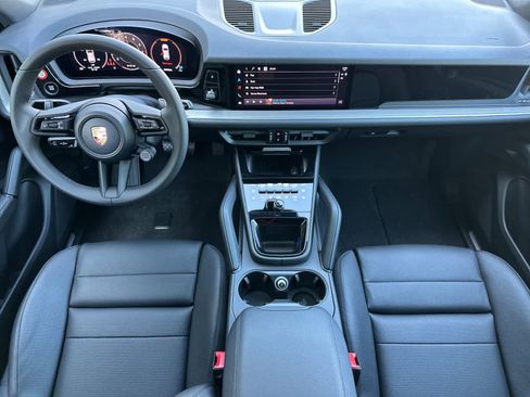 New 2026 Porsche Cayenne image 6