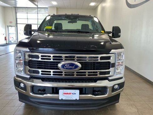 New 2025 Ford F350 XL w/ XL Chrome Package image 3