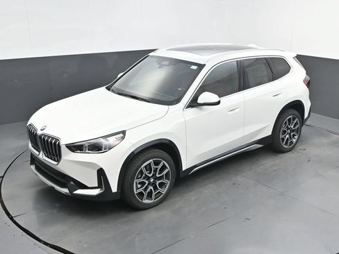 New 2026 BMW X1 xDrive28i w/ Convenience Package AWD/4WD image 34