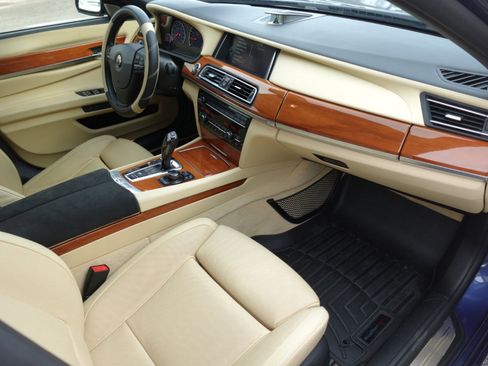 Used 2013 BMW ALPINA B7 LWB image 20
