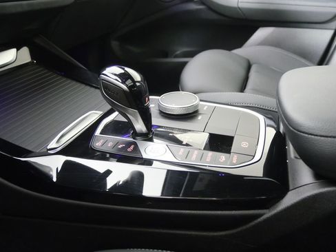 Certified 2024 BMW X3 xDrive30i w/ Premium Package w/ZPA image 28