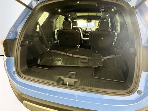 Used 2025 Honda Pilot TrailSport image 24