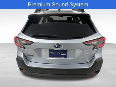 Certified 2024 Subaru Outback Premium image 4