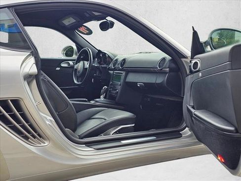 Used 2011 Porsche Cayman RWD image 13