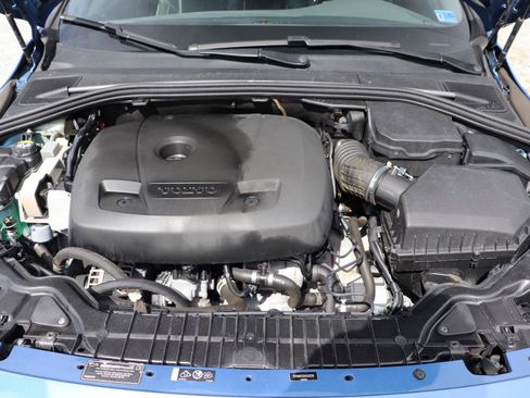 Used 2017 Volvo S60 T6 R-Design Platinum AWD/4WD image 45