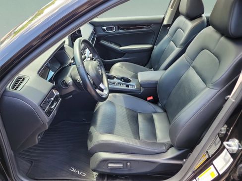 Used 2022 Honda Civic Touring image 34