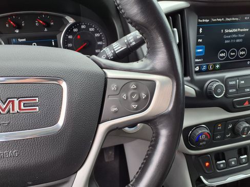 Used 2018 GMC Terrain SLT AWD/4WD image 13