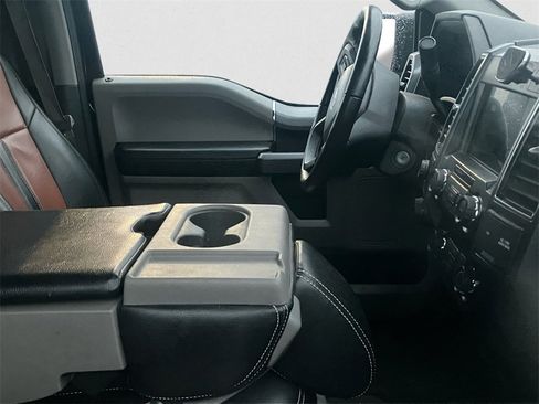 Used 2019 Ford F150 XLT w/ Equipment Group 302A Luxury image 6