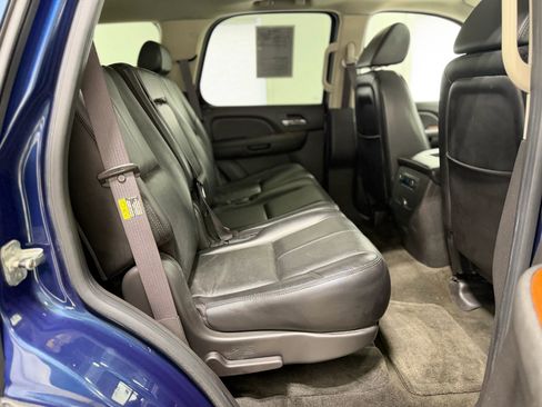 Used 2007 GMC Yukon SLT w/ SLT Preferred Equipment Group image 28