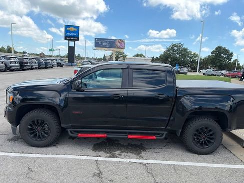 Used 2018 GMC Canyon All Terrain w/ Trailering Package AWD/4WD image 3