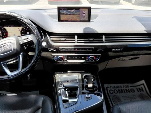 Used 2019 Audi Q7 3.0T Premium Plus w/ Premium Plus Package AWD/4WD image 11