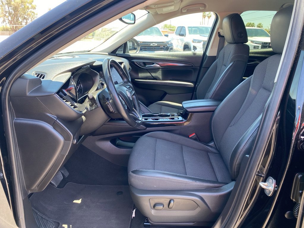 Used 2022 Buick Envision Preferred FWD image 25