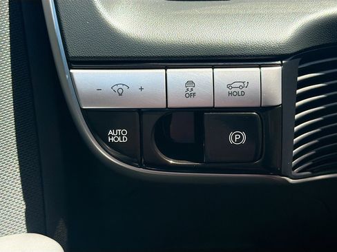 Used 2024 Hyundai Ioniq 5 SEL AWD/4WD image 17
