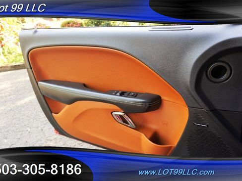 Used 2015 Dodge Challenger SRT Hellcat image 18