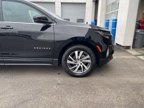 Used 2023 Chevrolet Equinox LT AWD/4WD image 9