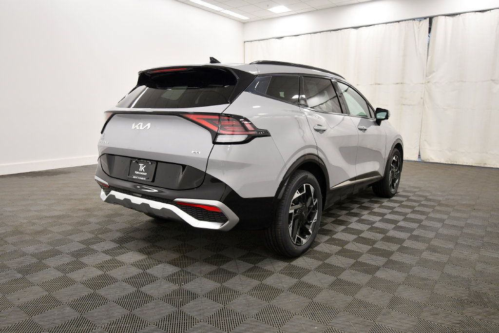 Certified 2024 Kia Sportage SX AWD/4WD image 8