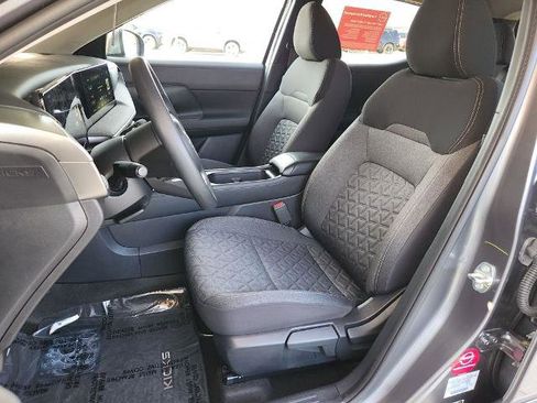 Certified 2025 Nissan Kicks SV image 12