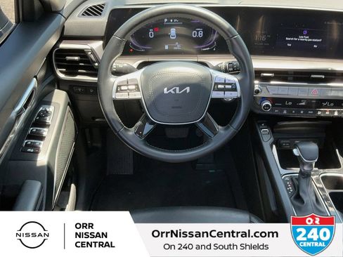 Used 2025 Kia Telluride S FWD image 15