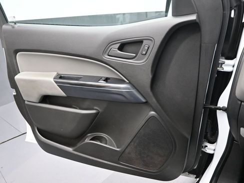 Used 2015 Chevrolet Colorado W/T w/ WT Convenience Package image 13