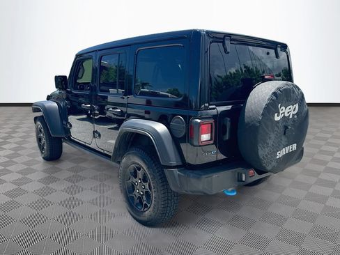 Used 2023 Jeep Wrangler Unlimited w/ Sun & Screen Package AWD/4WD image 8