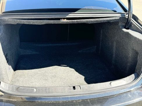 Used 2019 Chevrolet Impala LT image 7