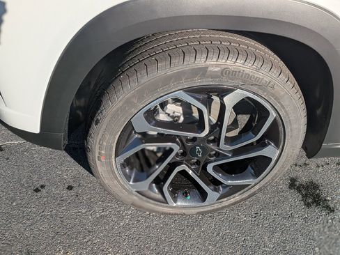 New 2026 Chevrolet Trax RS w/ Driver Confidence Package image 11