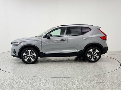 New 2026 Volvo XC40 B5 Plus w/ Protection Package Premier AWD/4WD image 8