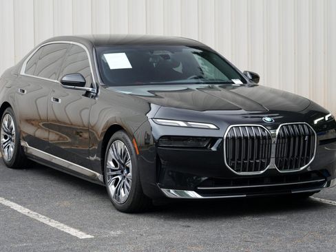 Used 2023 BMW i7 xDrive60 AWD/4WD image 62