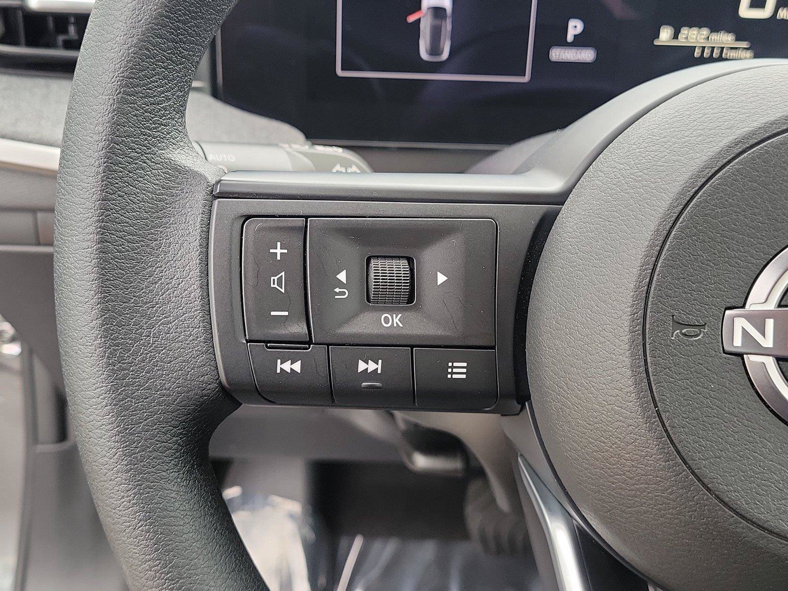 Used 2026 Nissan Kicks S FWD image 22