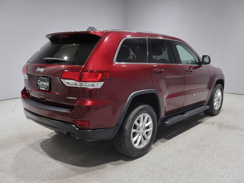 Certified 2022 Jeep Grand Cherokee Laredo X AWD/4WD image 3