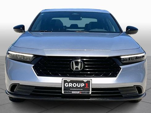 Used 2024 Honda Accord Sport image 4