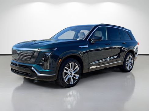 Used 2026 Cadillac Vistiq Luxury image 7