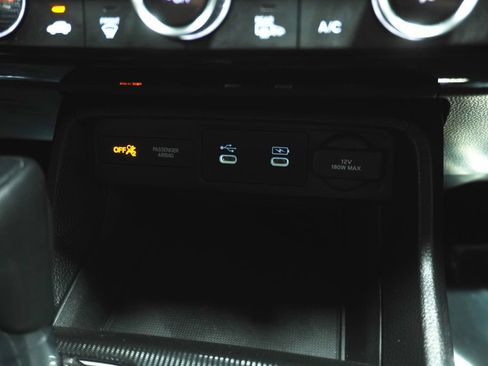 Used 2025 Honda Civic Sport image 19