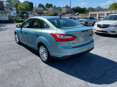 Used 2012 Ford Focus SEL FWD image 3