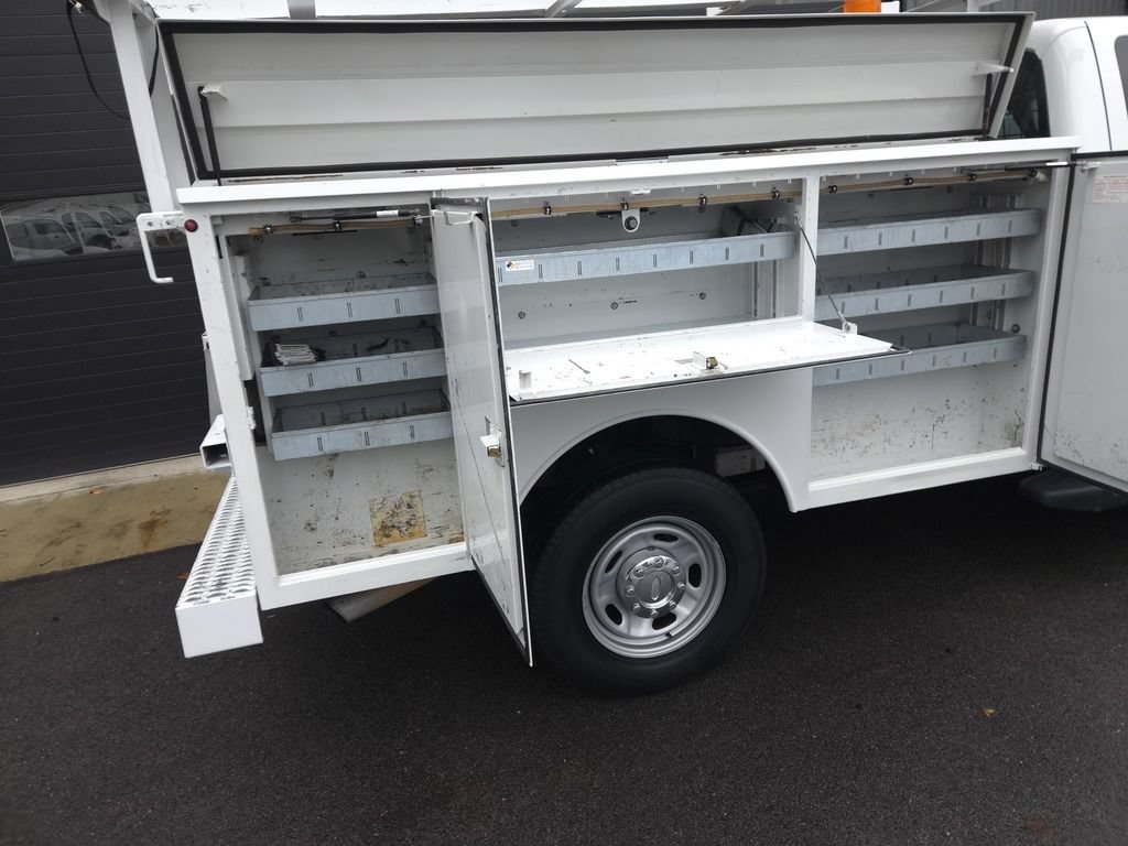 Used 2015 Ford F250 XL w/ Power Equipment Group RWD image 8