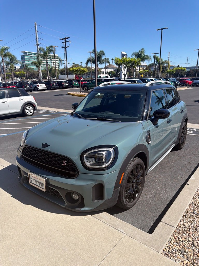 Used 2024 MINI Cooper Countryman S FWD image 1